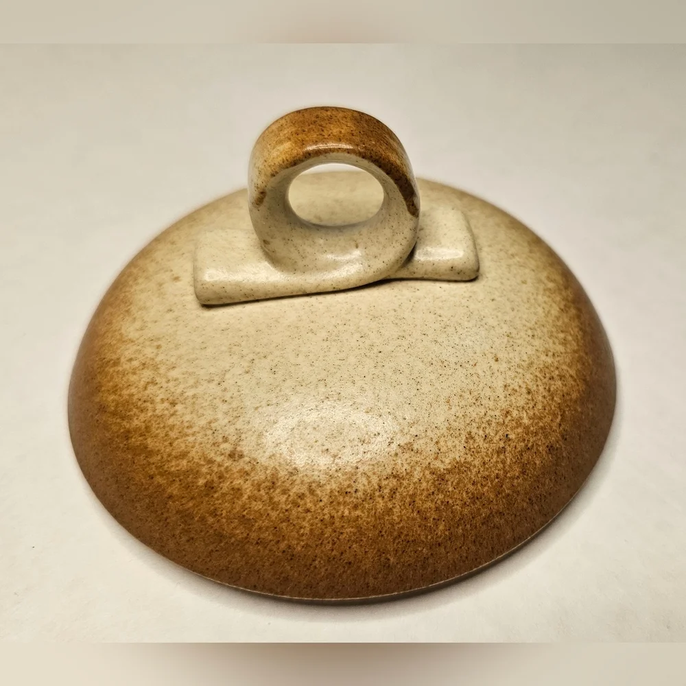 Sugar Bowl & Lid Vintage 1981 Whole Wheat by MIKASA: [E8000]
